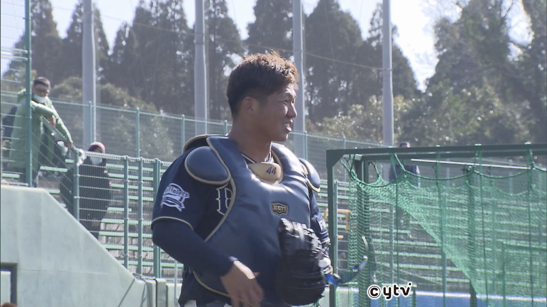 オリックスバファローズ　頓宮裕真　支給品　スパイク　実使用 オリックス・バファローズ】年男・頓宮裕真 プロでは初の捕手挑戦