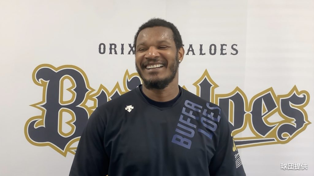 オリックス・バファローズ】 本物の4番！メジャー通算282本塁打の超大 