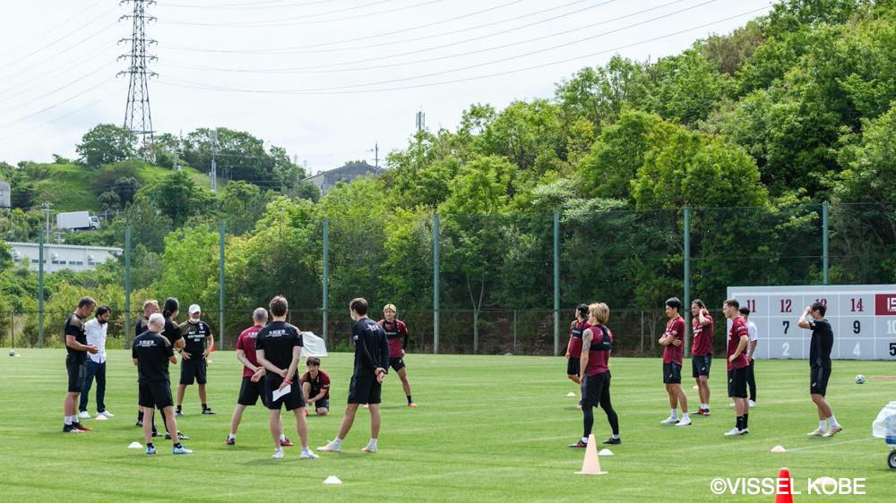 ヴィッセル神戸 チーム練習再開 フィンク監督 再開できて嬉しい あすリートチャンネル